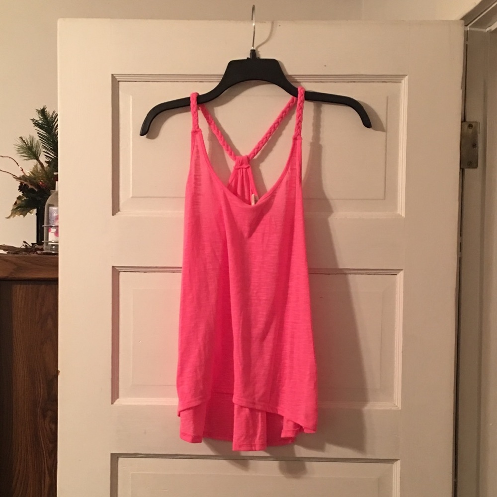 Pink tank top